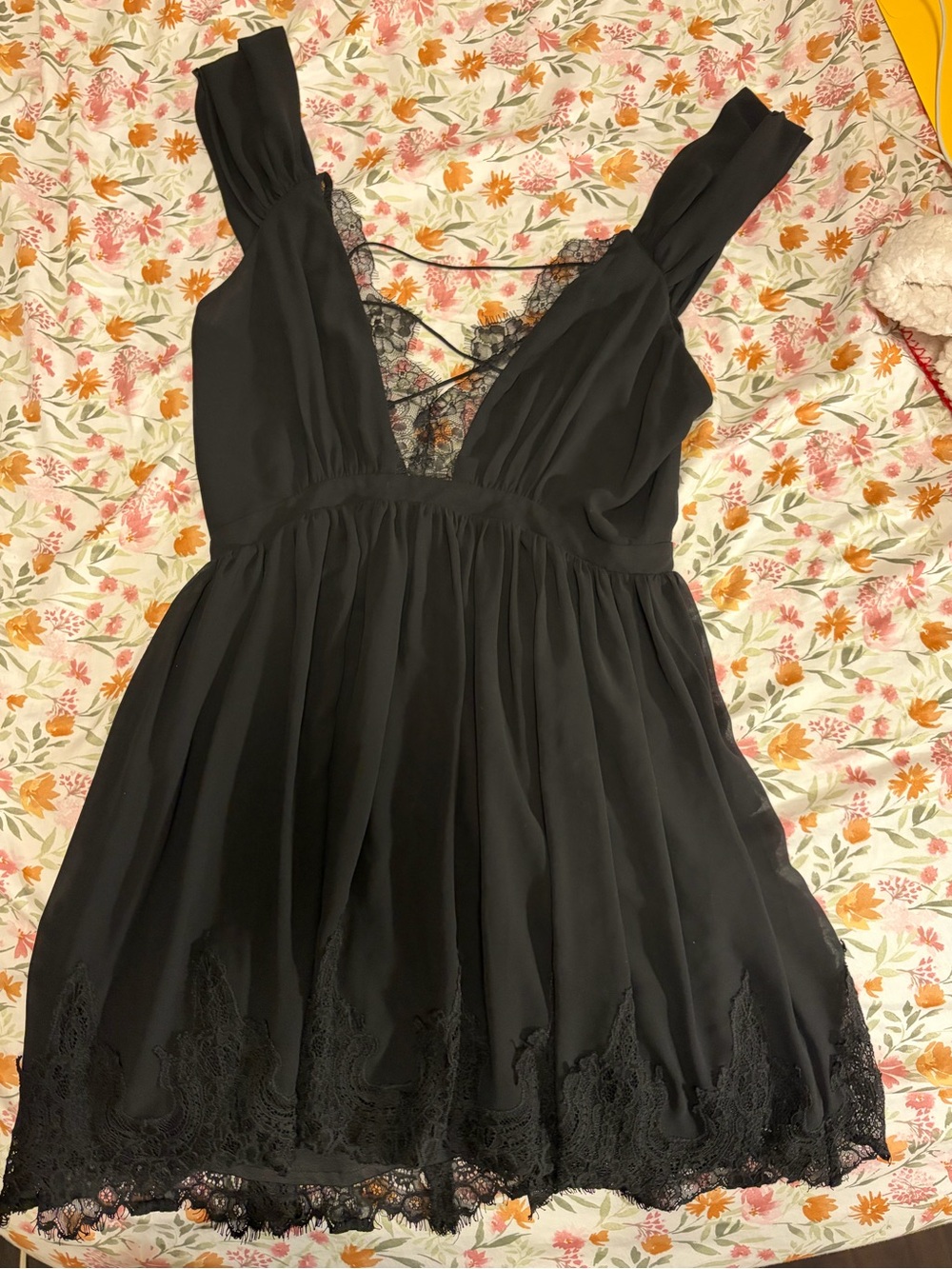 Black Lace-Trim Chemise - Women Intimates